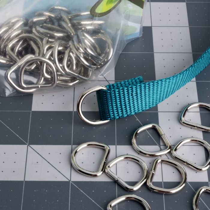 Buy 5/8 Inch Nickel Plated Welded D-Rings Online | Country Brook
