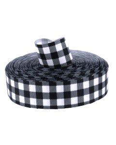 White and black hues contrast against one another making a checkered design