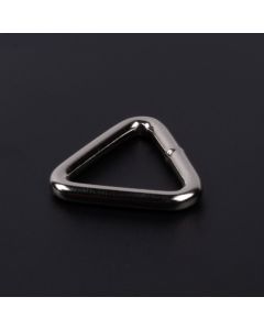 3/4 Inch Welded Triangle Rings